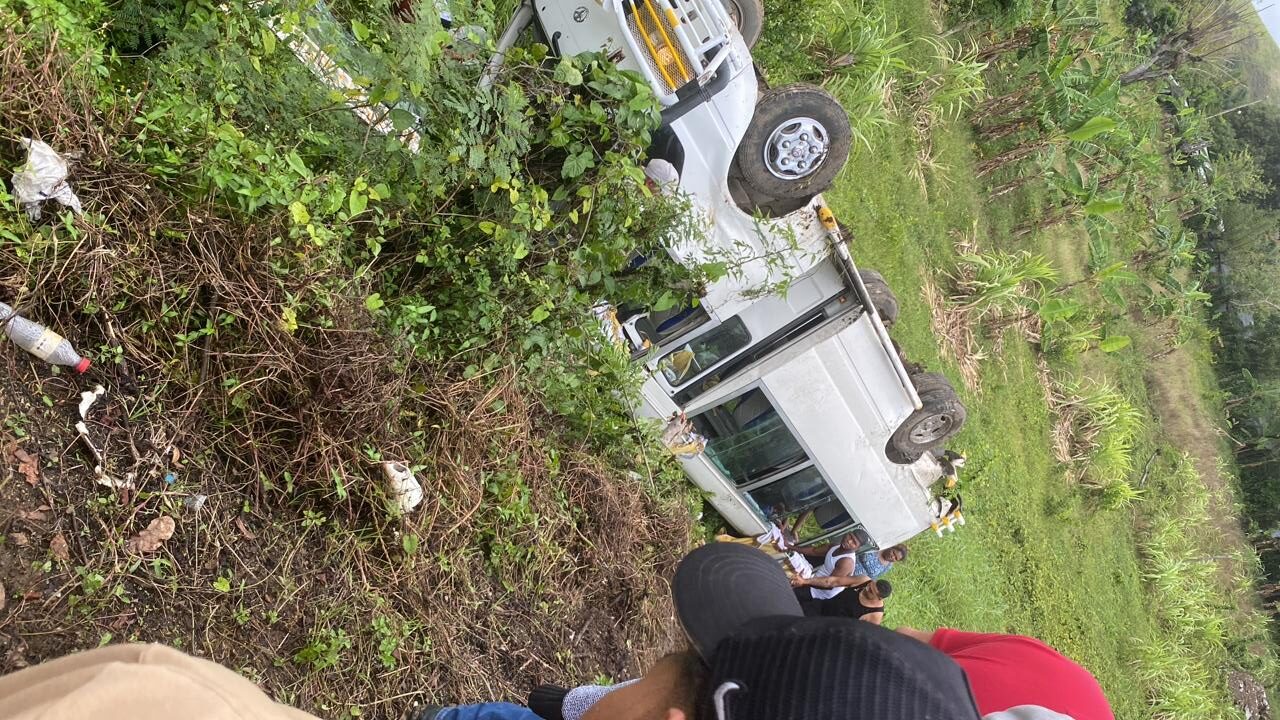 Accidente en la carretera Pedro Sánchez - El Seibo.