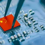 En EE. UU. agravarán impuestos a los teléfonos, ordenadores y chips provenientes de China