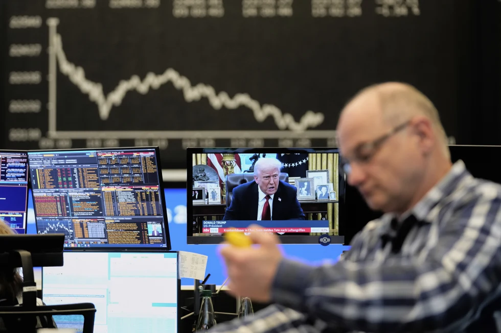 Caída global de las bolsas y los futuros de Wall Street tras la aplicación de los aranceles en EE.UU.