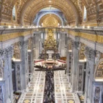 Conoce el rígido protocolo para el funeral de Francisco este sábado