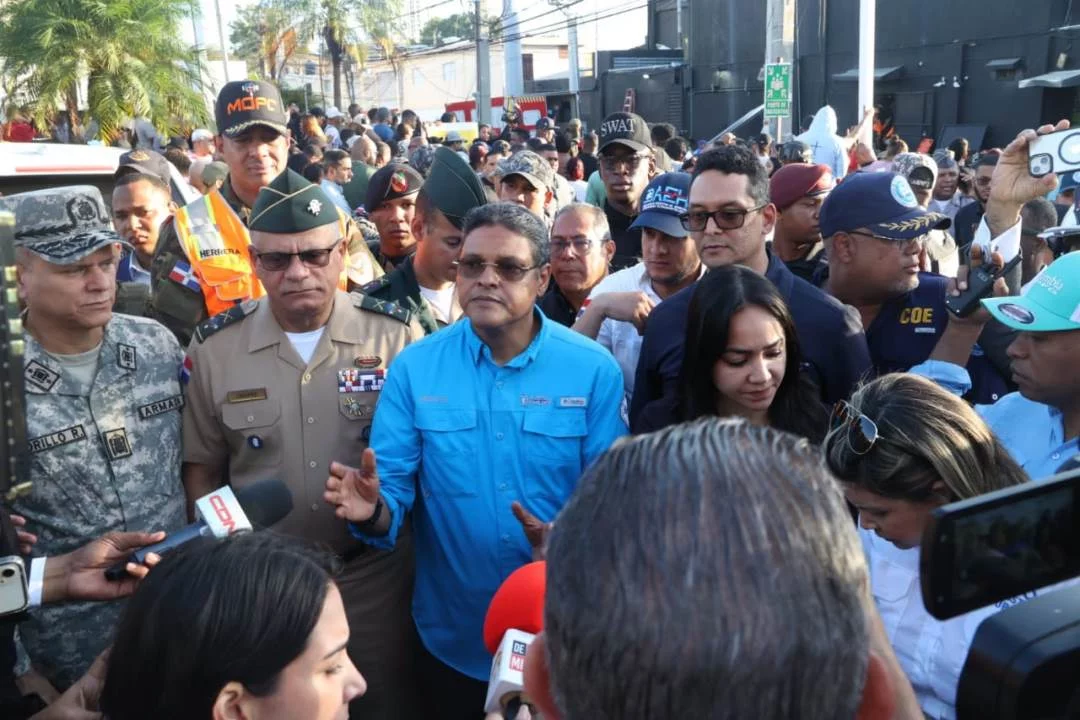 COE informa aumento de personas fallecidas tras tragedia en el Jet Set