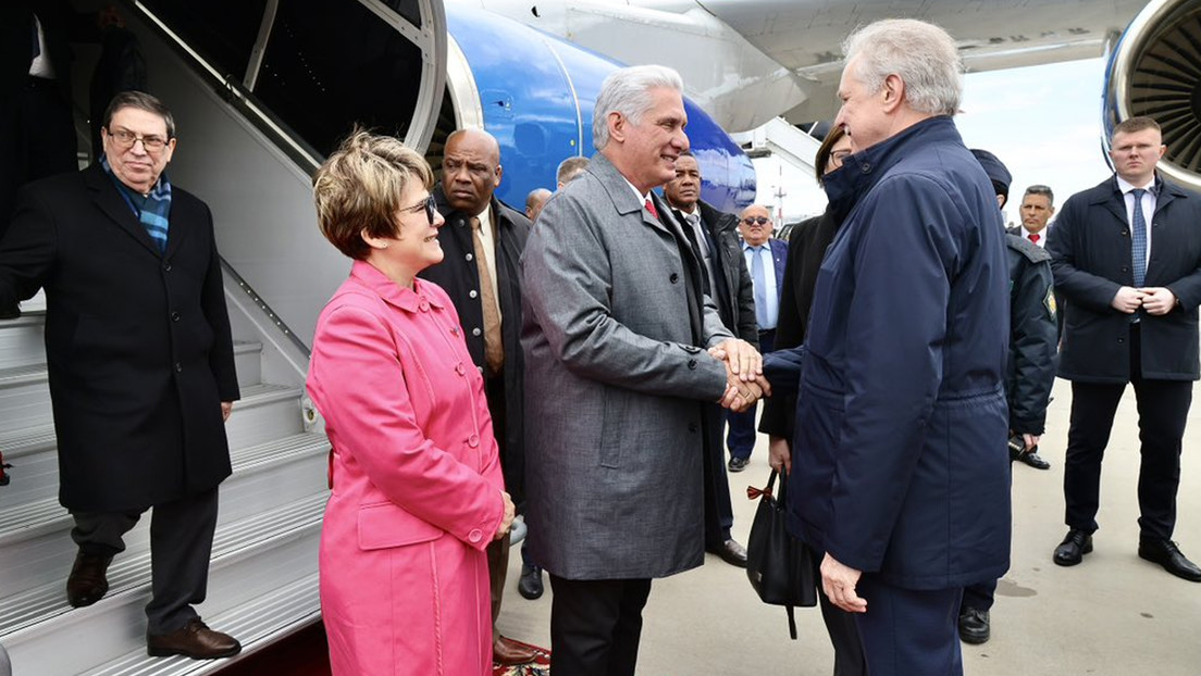 El presidente de Cuba Miguel Díaz-Canel Bermúdez llegó este domingo a Rusia donde asistirá a los eventos dedicados al 80.º aniversario de la victoria sobre el nazismo en la Segunda Guerra Mundial.