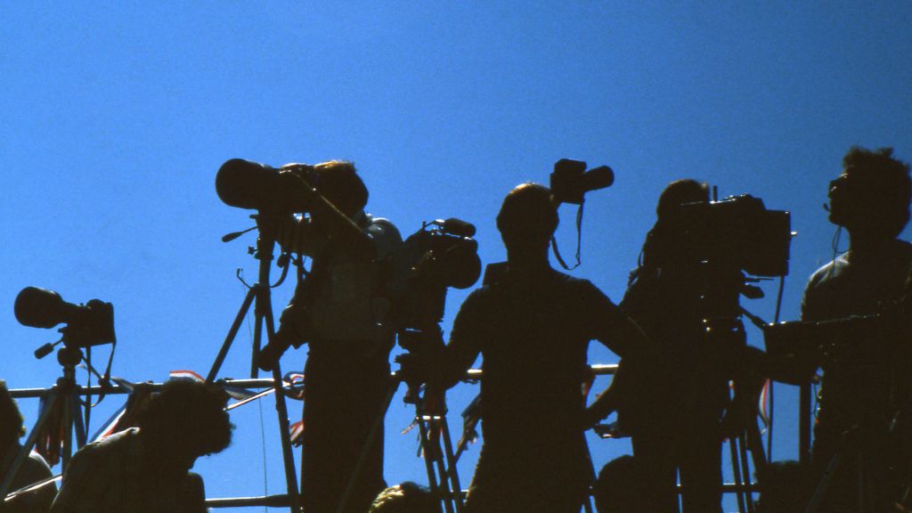 Qué dice el polémico proyecto de ley sobre libertad de expresión que ha desatado inquietud en los medios de comunicación