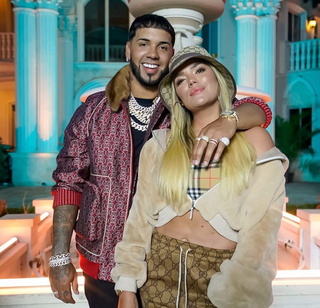 Karol G: “Yo me despertaba y sentía que me iba a morir", confiesa dolor por separación con Anuel AA