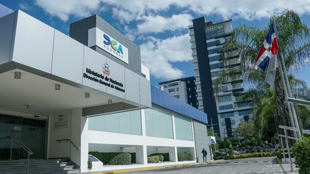Aduanas fiscalizó 181 comercios de chinos desde el año 2020
