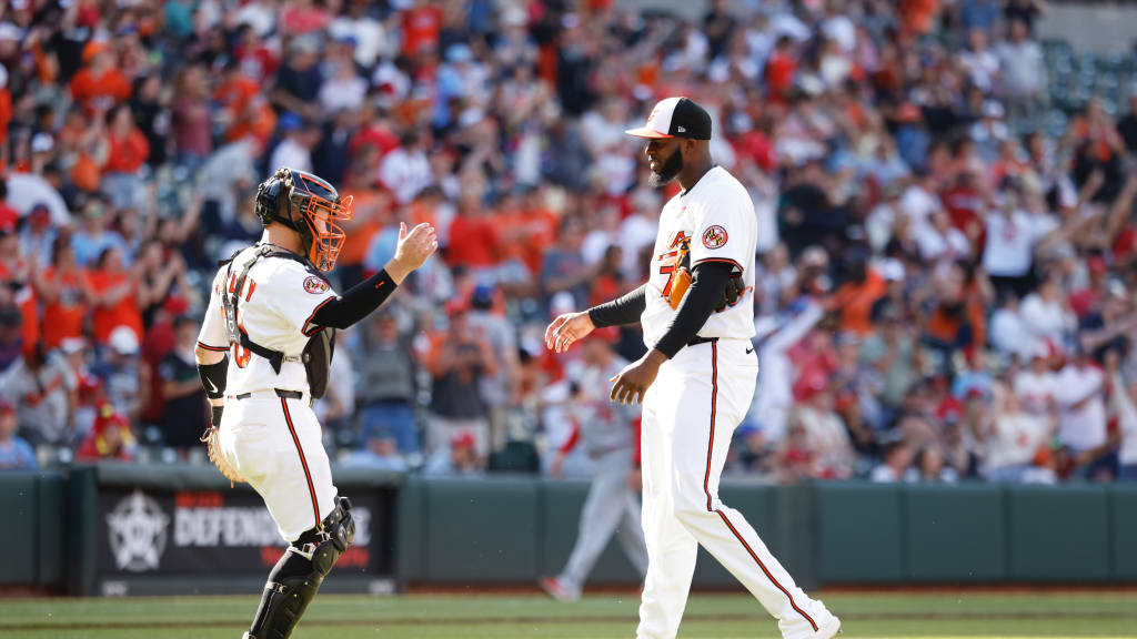 Félix Bautista logra octavo rescate con los Orioles de Baltimore