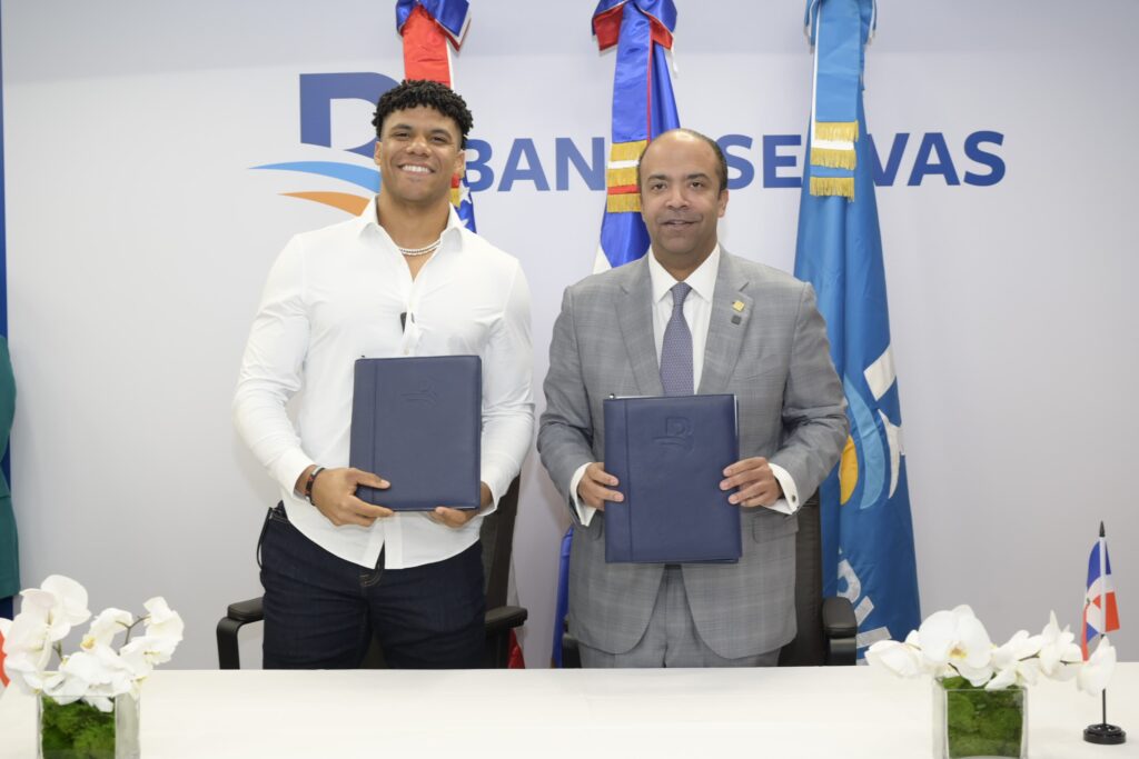 Samuel Pereyra, presidente ejecutivo de Banreservas y la super estrella del
