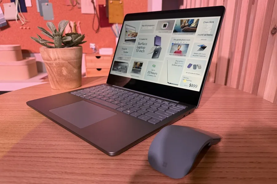 Los nuevos Surface de Microsoft adoptan la carga USB-C en línea con la normativa de la UE