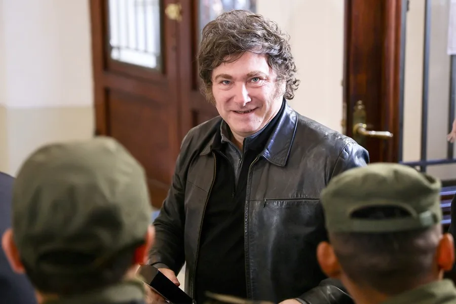 El partido de Milei se impone en los comicios en Buenos Aires