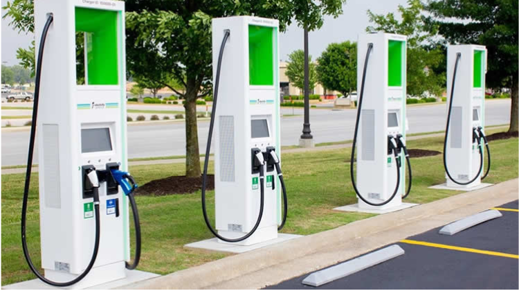 Mas 12,000 usuarios son beneficiados con los puntos de carga para vehículos eléctricos en República Dominicana