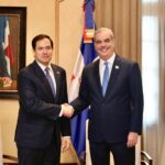 El presidente Luis Abinader viajará mañana miércoles a Washington a recibir un premio y a al finalizar esa cita el mandatario sostendrá una reunión bilateral con el secretario de Estado Marco Rubio.