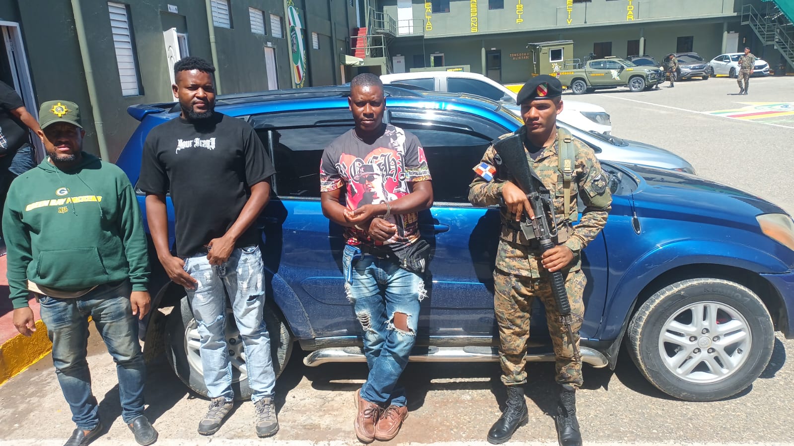 Detienen sargento y raso del ERD con inmigrantes indocumentados en San Juan de la Maguana