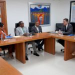 El director del Instituto Dominicano de Prevención y Protección de Riesgos Laborales(doppril), Agustín Burgos, reafirmó ante la Asociación de Comerciantes e Industriales (ACIS) el compromiso de la institución con el fomento de la seguridad en los entornos de trabajo.