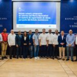 El ministro de Vivienda y Edificaciones (Mived), Carlos Bonilla, socializó la propuesta de reforma del Marco Normativo en materia de supervisión de obras por parte del Estado dominicano.