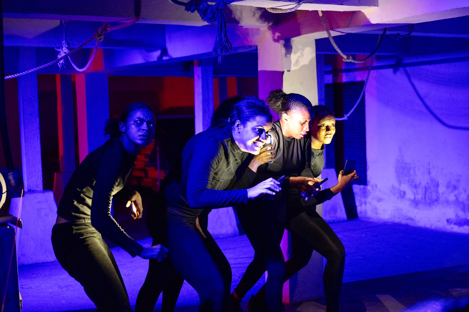 Obra teatral “El Foso”, dirigida por el dramaturgo Haffe Serulle / Fuente externa.