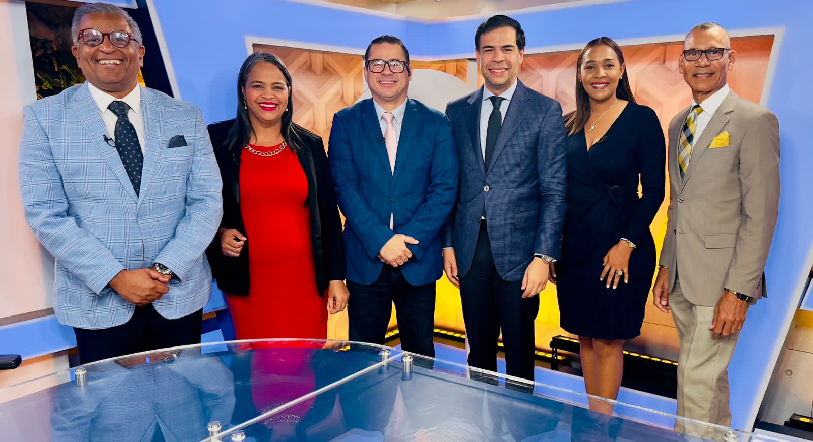 Ministro de Cultura revela presupuesto de la institución que preside es deficiente