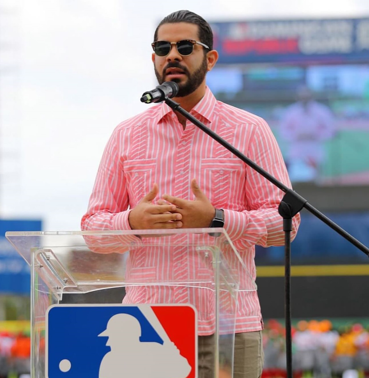 Yerik Perez deja puesto de director oficina mlb en rd