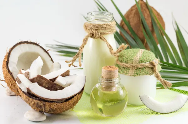 El aceite de coco para rejuvenecer la piel