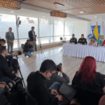 La fiscal general de Colombia Luz Adriana Camargo ha asegurado este lunes que las pesquisas por el atentado contra el precandidato presidencial, Miguel Uribe Turbay apuntan a una red de sicarios.