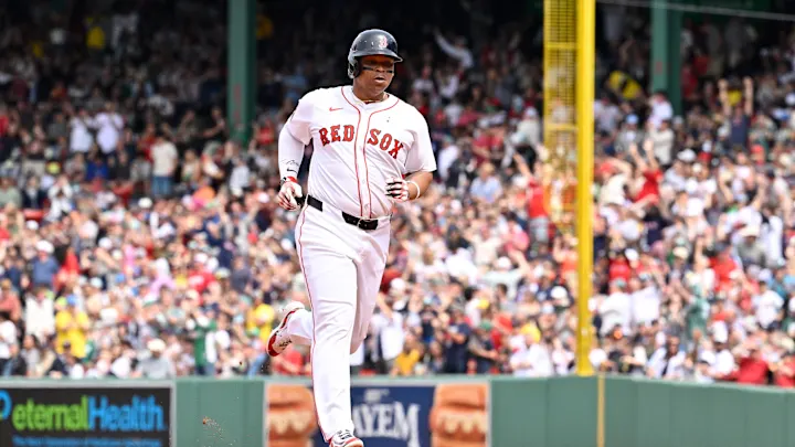 El dominicano Rafael Devers, sin saberlo, pegó su último jonrón con Boston. Luego del partido fue cambiado a los Gigantes.