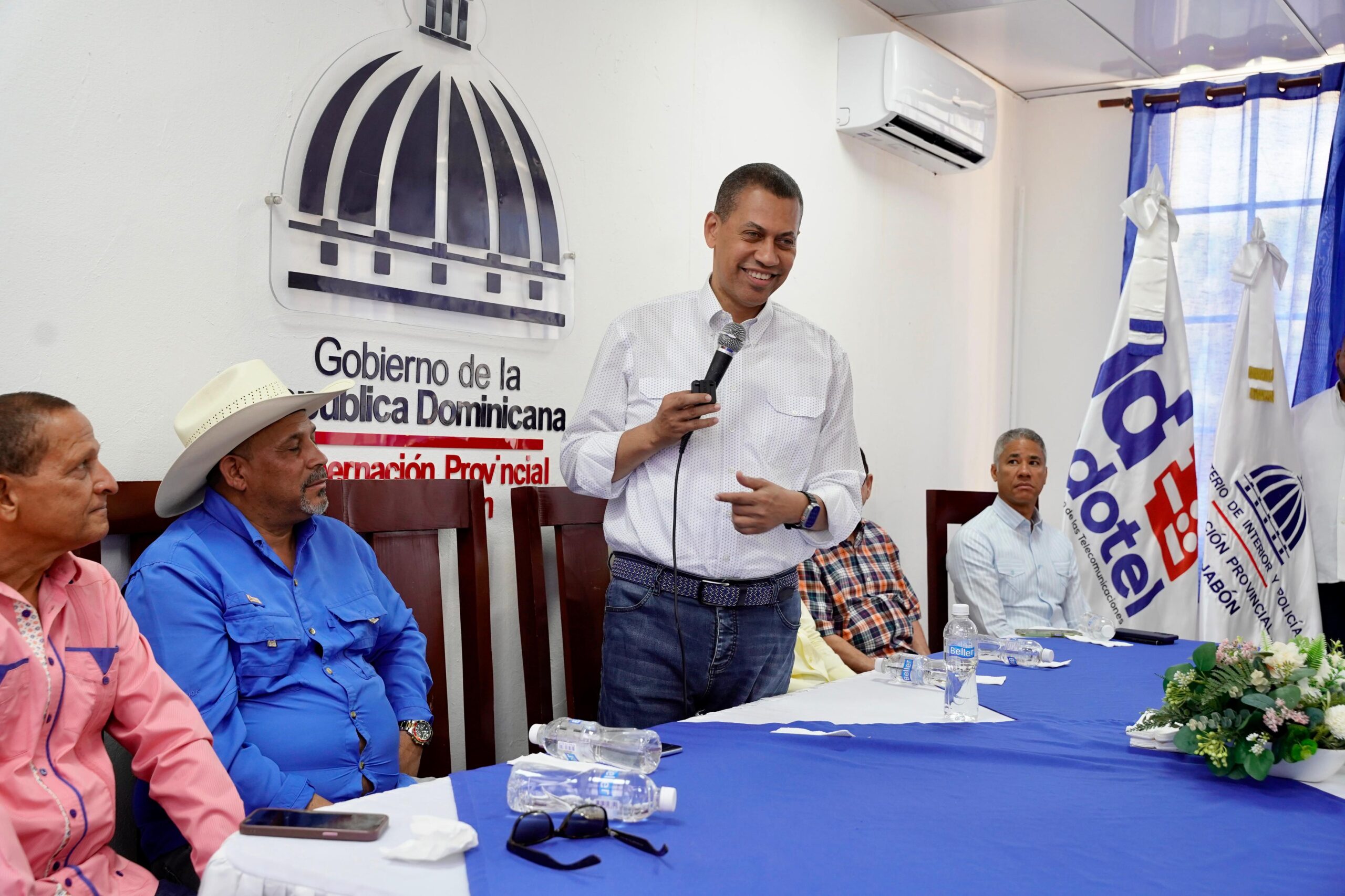 60 millones de pesos serán invertidos en emisoras fronterizas para dominicanizar espectro radiofónico