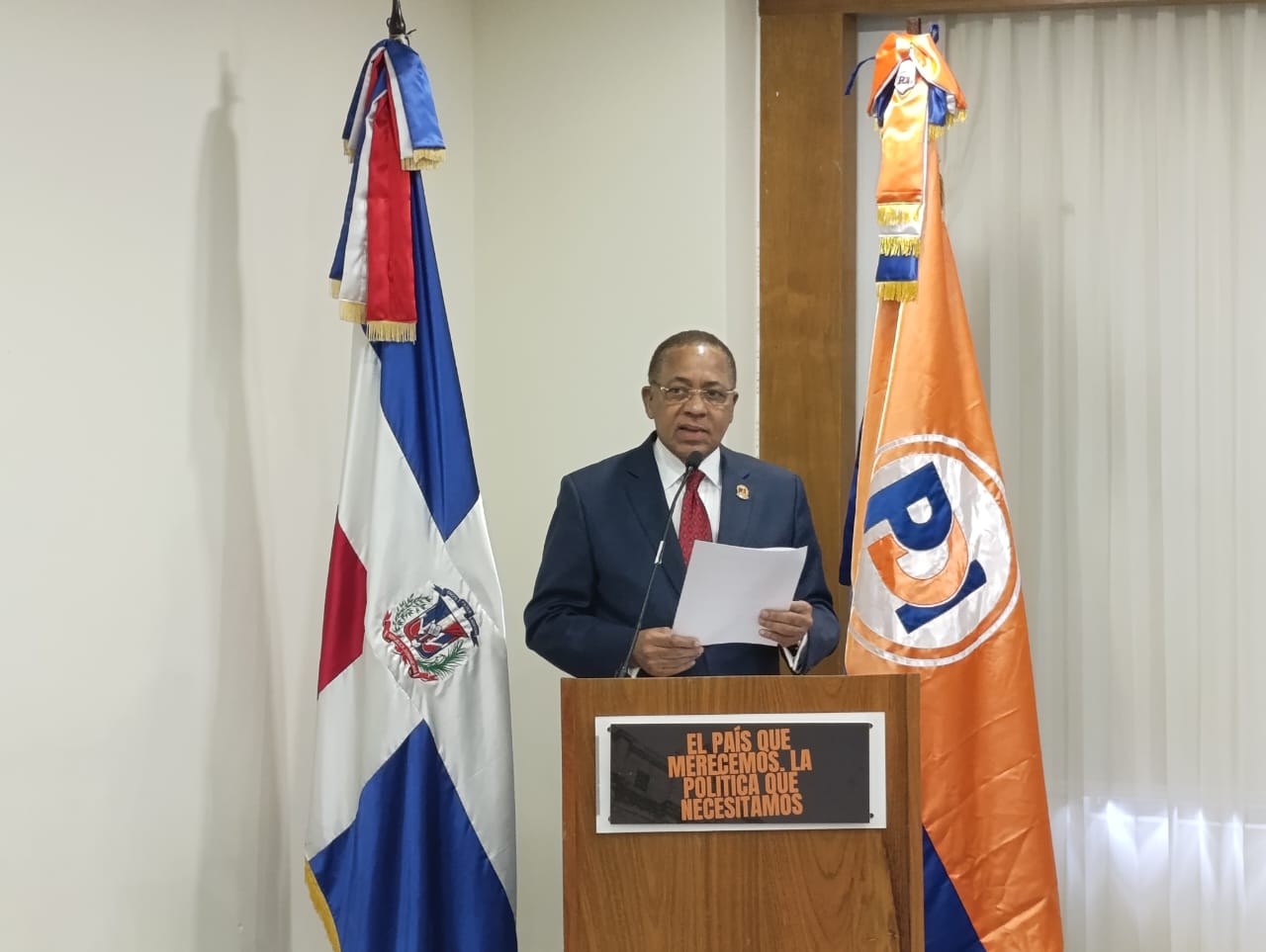 Ismael Reyes y el PDI presentan plan político con cara al 2028