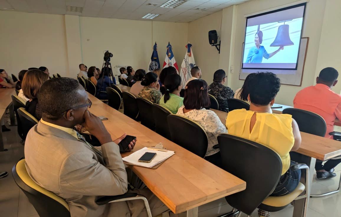 Invitados didstfrutan del documental “Ercilia Pepín / Fuente externa