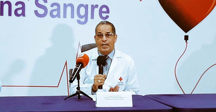 Con motivo de conmemorarse este sábado 14 el Día Mundial del Donante Voluntario de Sangre, la Cruz Roja Dominicana, afirmó que la donación de sangre es un procedimiento seguro que contribuye con una mejor salud para el donante, razón por la cual, no debe existir ningún tipo de prejuicios al momento de realizar ese acto de amor.