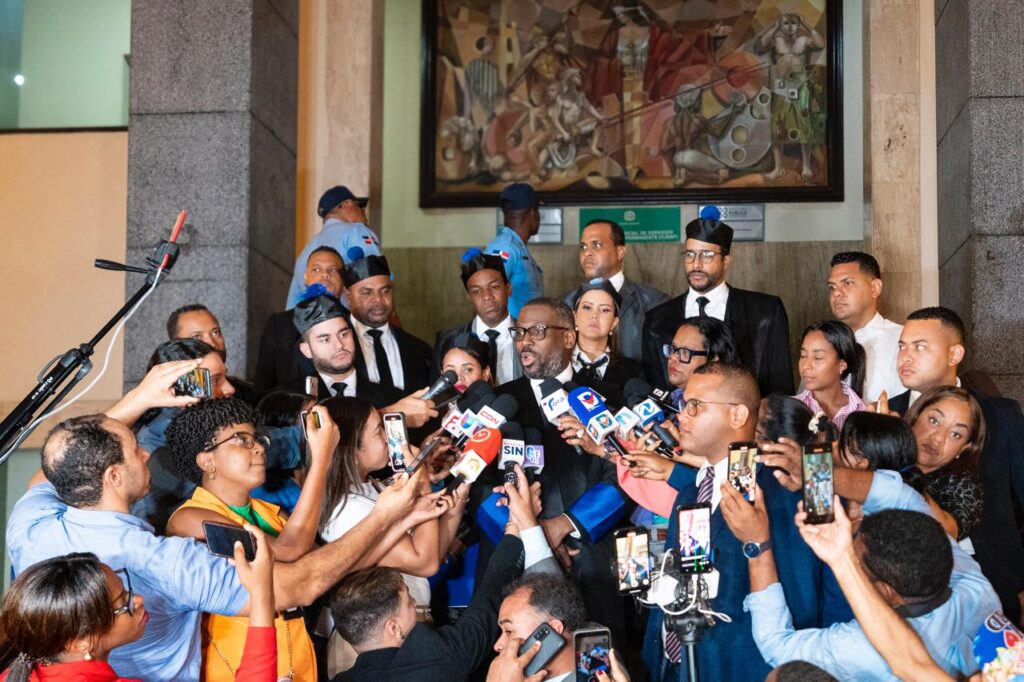 Wilson Camacho califica de burla medidas tomadas por la justicia en beneficio de los Espaillat