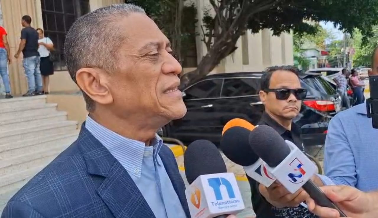 Luis Alcántara, abogado