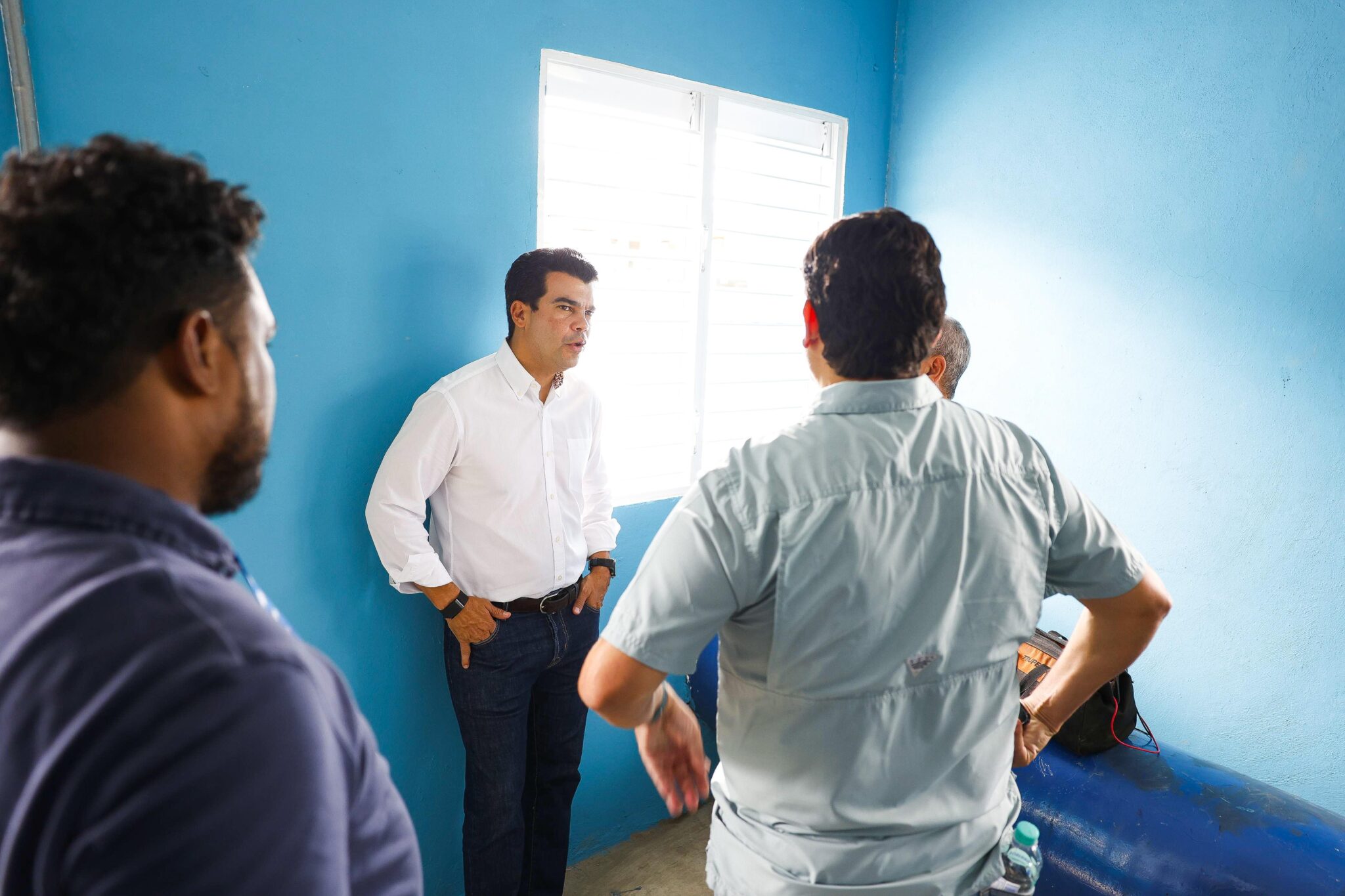 El director ejecutivo del Instituto Nacional de Aguas Potables y Alcantarillados (Inapa), Wellington Arnaud, supervisó los trabajos del acueducto de Villa Altagracia, corroborando que la primera etapa está en su fase final.