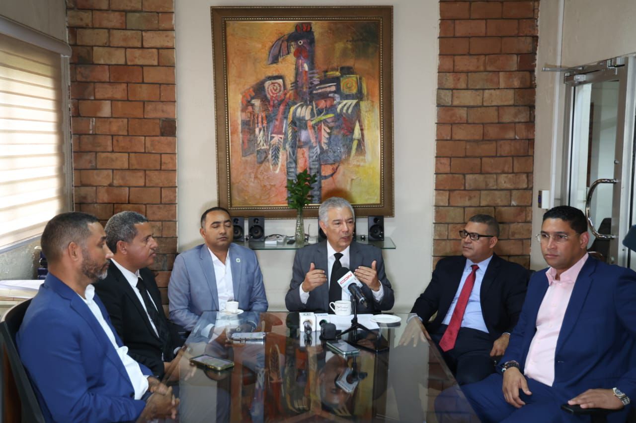 Distrito municipal de Verón denuncia bloqueo ilegal de sus funciones por parte del Ministerio de la Vivienda