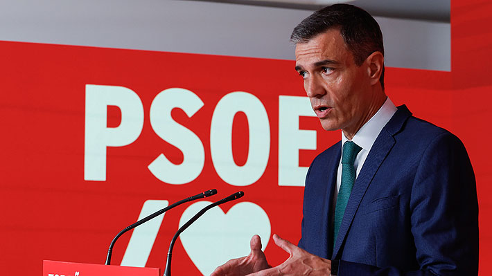 El presidente del Gobierno español, el socialista Pedro Sánchez, insistió en que no renunciará a su cargo ni convocará a nuevas elecciones en medio del escándalo de corrupción que involucra a dos de sus máximos colaboradores. En esa línea, el dirigente emplazó a la oposición a que presente una moción de censura.