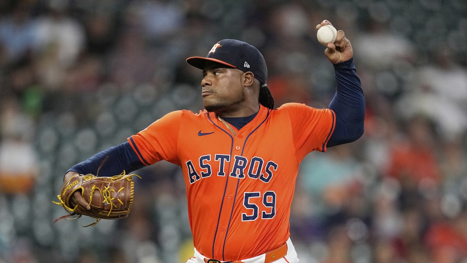 Framber Valdez de los Astros de Houston.