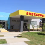 Madre de niño fallecido en hospital de Haina exige investigación por negligencia con puerta defectuosa
