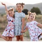 Autoridades buscan a un hombre acusado de matar a sus tres hijas en Washington
