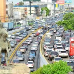Ex titular de Obras Públicas asegura planes para reducir tránsito no darán resultados