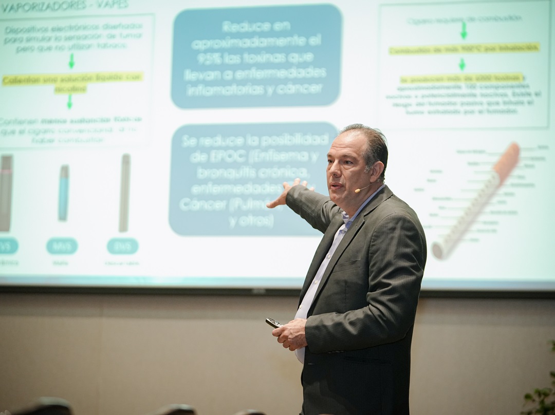 Rafael A. Camero, especialista en Inmunología Clínica y gerente de Asuntos Científicos de Philip Morris / Fuente externa