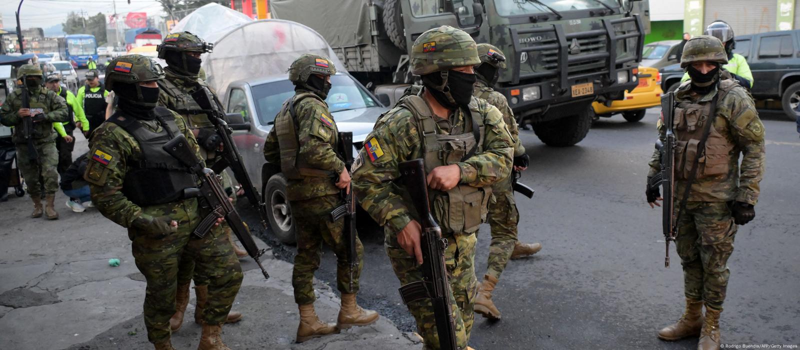Ecuador despliega 2,000 militares en provincia de Manabí tras 15 asesinatos en 12 horas