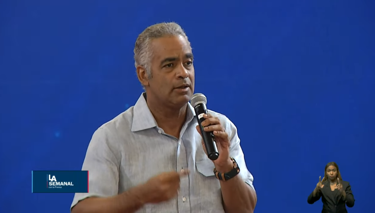 El proceso de exploración de tierras raras en el país está avanzando, y se espera que, para el tercer trimestre de este año, se puedan emitir observaciones y estimaciones que permitan asignar un valor bruto a los recursos afirmó este lunes en ministro de Energía hyy Minas Joel Santos.