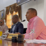 El regidor del Partido Revolucionario Dominicano (PRD) en San Pedro de Macorís, Dauris Martínez, criticó duramente que los obreros del Ayuntamiento continúen percibiendo salarios de miseria, a pesar de que el Concejo de Regidores aprobó un aumento del 40% para este sector.