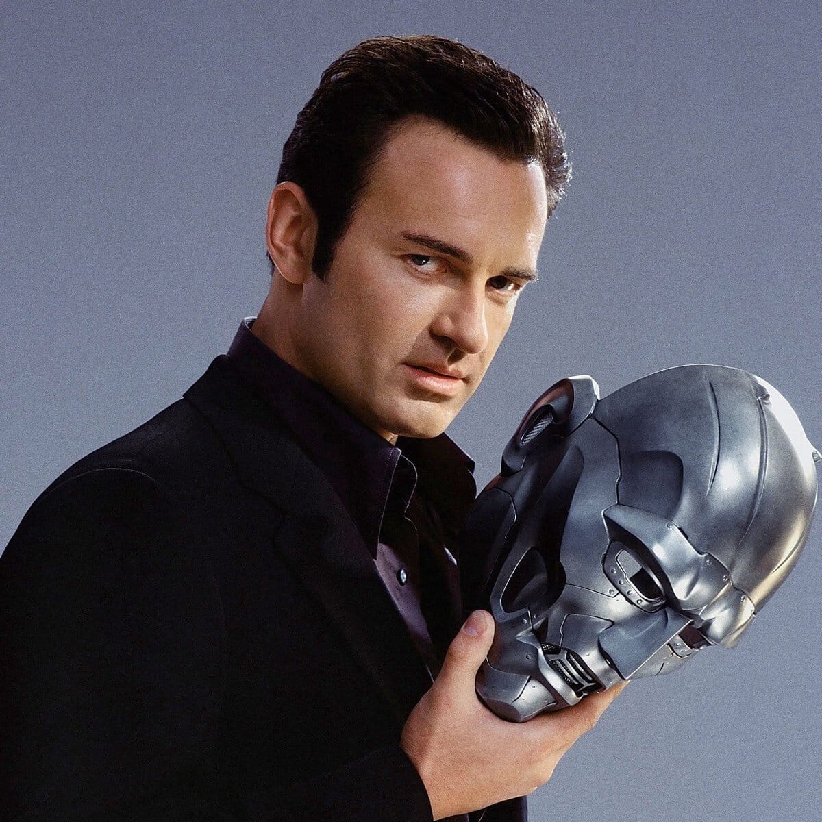 Julian McMahon, el actor australiano conocido por sus actuaciones en “FBI: Most Wanted”, “Charmed”, “Nip/Tuck” y las películas de “Fantastic Four” de principios de la década de 2000, falleció luego de un padecimiento de cáncer que mantuvo privado. Tenía 56 años.