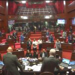 Durante la sesión, el pleno del Senado dio lectura íntegra a los más de 413 artículos que componen esta normativa, la cual representa una transformación estructural del sistema penal dominicano.