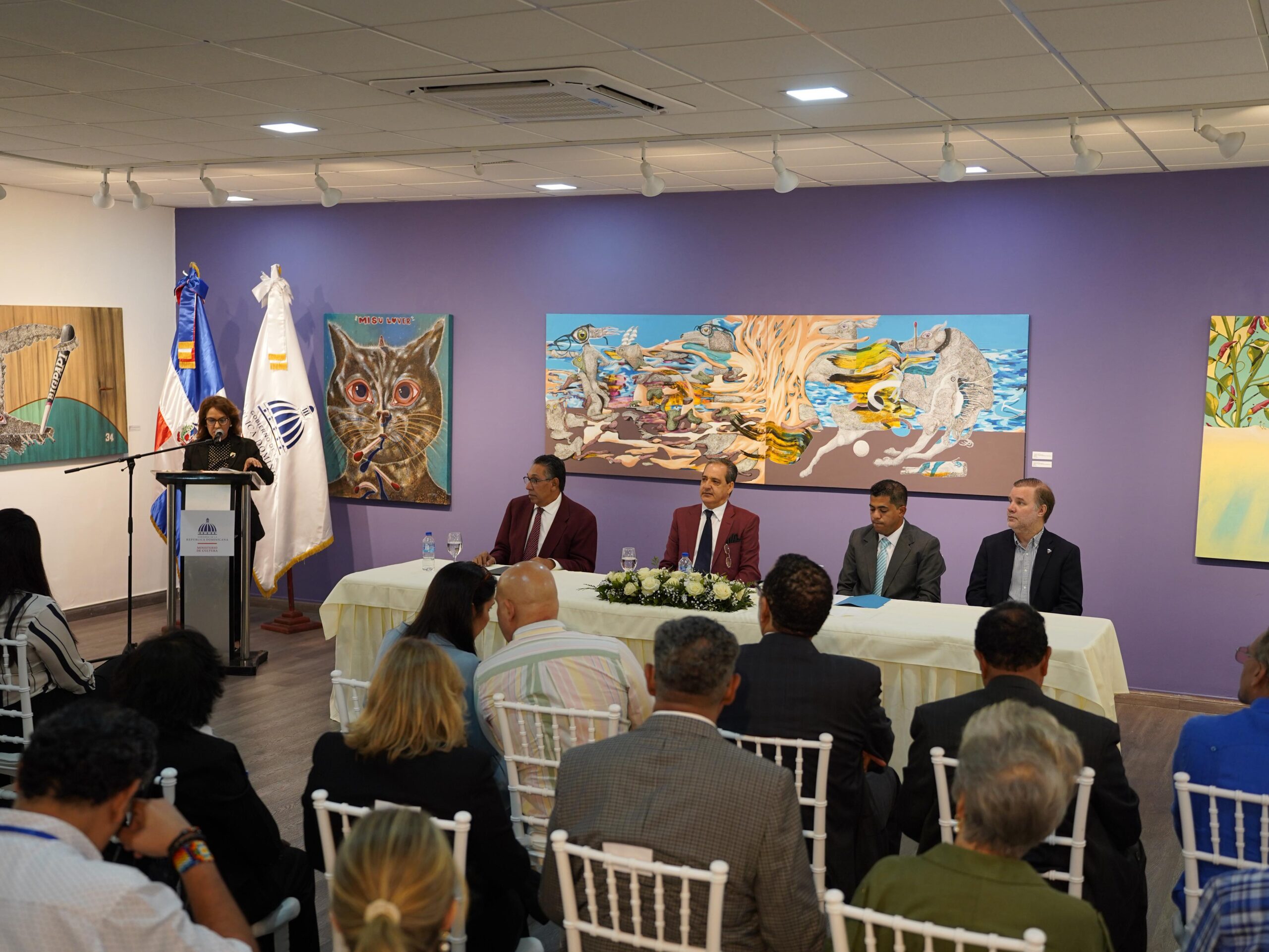 . El Ministerio de Cultura (MINC) anunció este jueves los ganadores de los Premios Anuales de Literatura 2025 y del Premio Anual de Historia José Gabriel García 2024, en esta edición estuvieron dirigidos exclusivamente a obras inéditas.