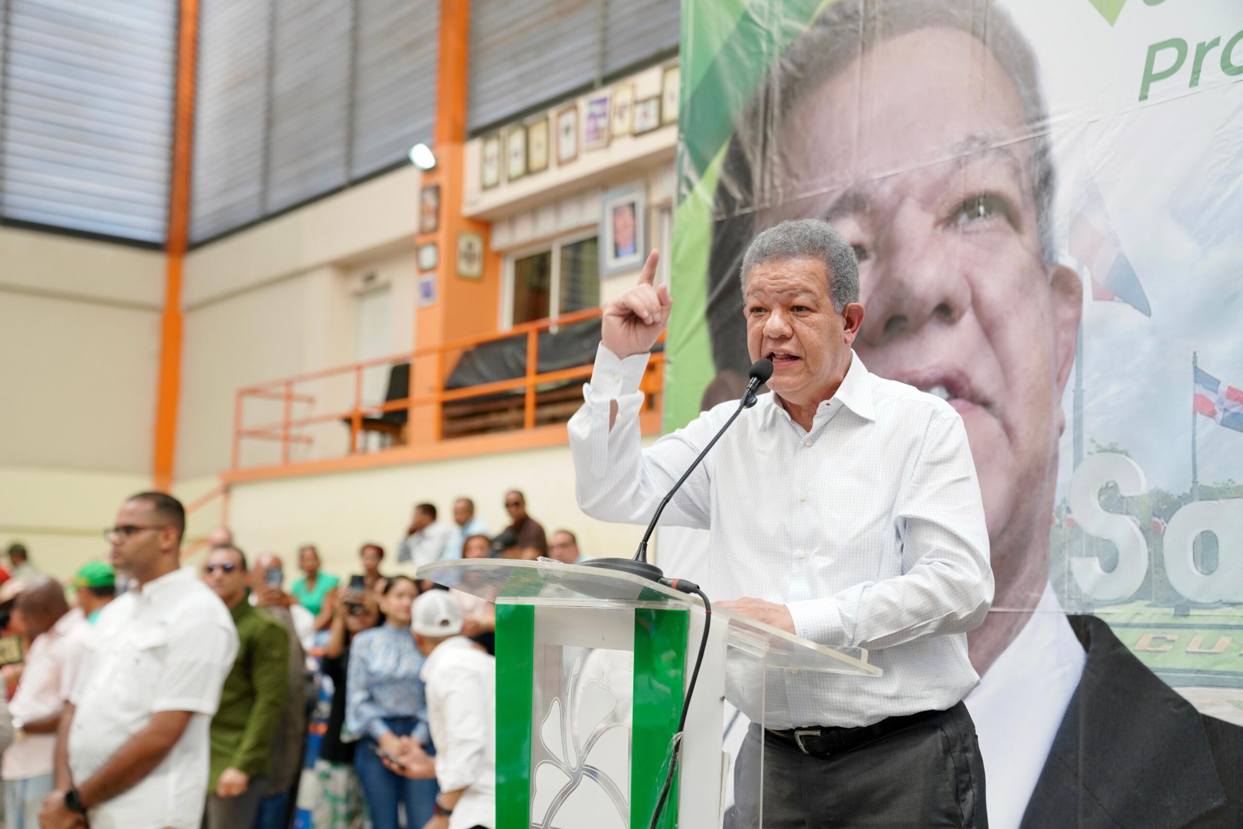 Leonel Fernández asegura que el país ha retrocedido “al siglo 19” bajo el gobierno del PRM