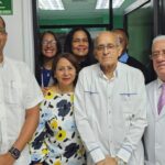 La Residencia Nacional de Cirugía Plástica, Reconstructiva y Estética (Renacip) del Hospital Salvador B. Gautier reconoció este jueves al doctor Julio César Peña Encarnación, primer egresado de ese programa académico, por su legado profesional, compromiso ético y su contribución al desarrollo de esa especialidad médica.