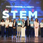 El Instituto Dominicano de las Telecomunicaciones (Indotel) realizó la primera edición del Premio al Mérito Estudiantil en Disciplinas STEM, que impactará con 500 becas a estudiantes de escuelas públicas de comunidades vulnerables del país, a través de programas de formación que promueve la inclusión digital.