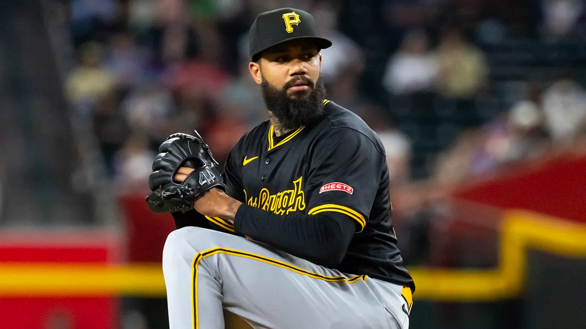 Dennis Santana, lanzador relevista dominicano de los Piratas.