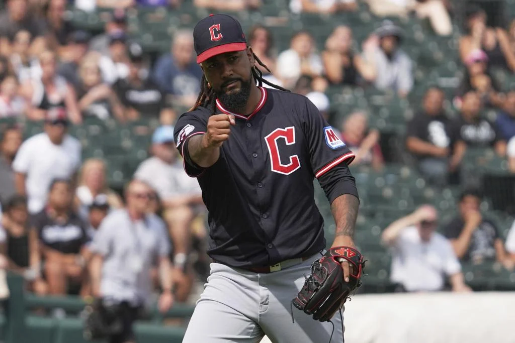 Emmanuel Clase de los Guardianes de Cleveland.