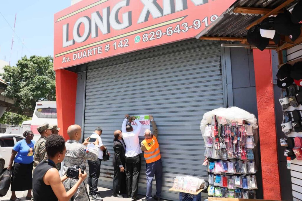 Comunidad china en RD se opone al cierre de negocios por parte de las autoridades